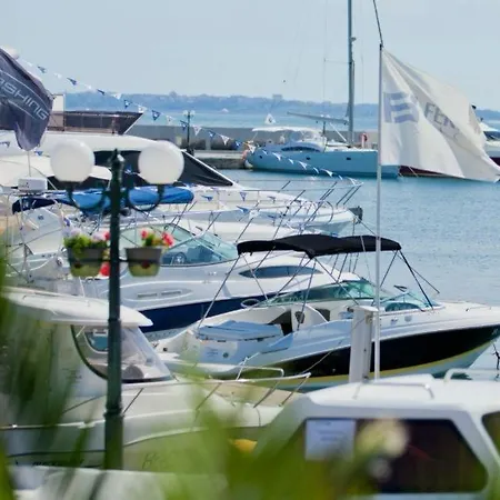 Luxury Coastal Dreams