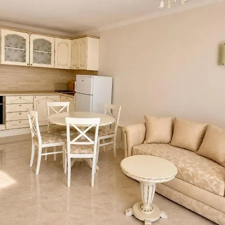 Apartment Luxury Coastal Dreams *